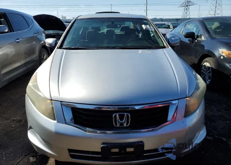 2006 Honda Accord Lx z USA, uszkodzony, nr VIN 1HGCP26348A040823